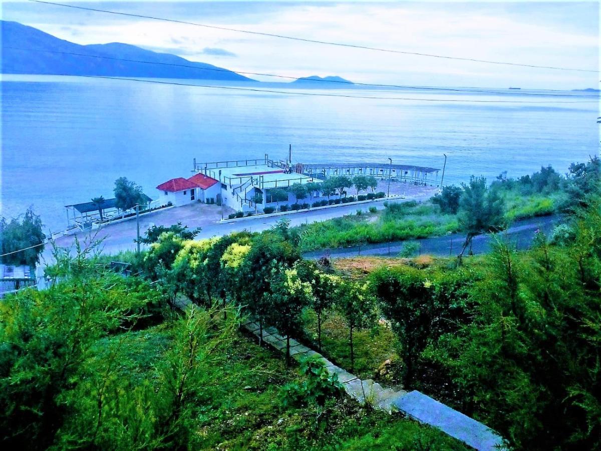 Ramo'S Green Beachside Retreat - Cozy 2 Bedroom Home Vlorë Εξωτερικό φωτογραφία
