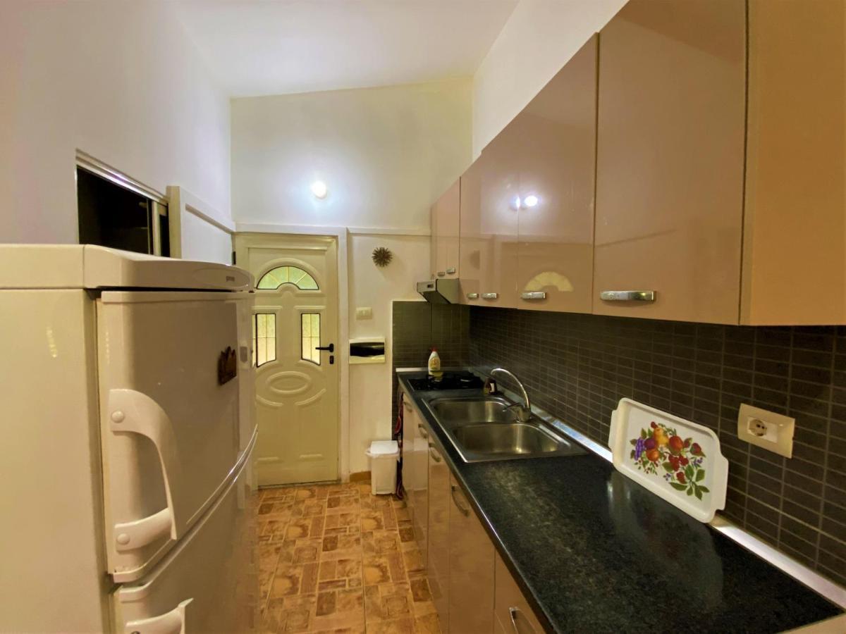 Ramo'S Green Beachside Retreat - Cozy 2 Bedroom Home Vlorë Εξωτερικό φωτογραφία